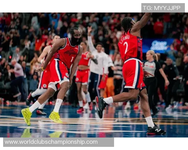 NBA快船与雷霆精彩对决比赛回放全程回顾与精彩瞬间分析